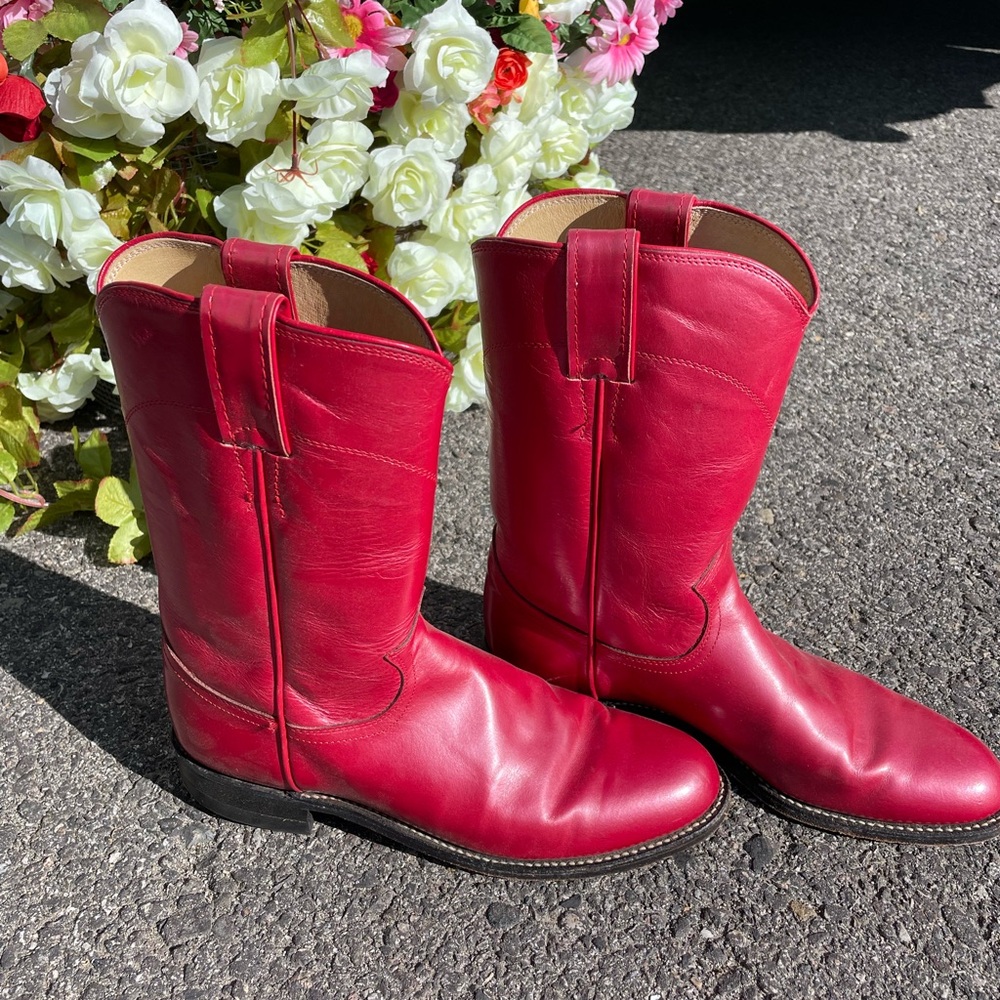 Custom painted Justin’s Roper boots